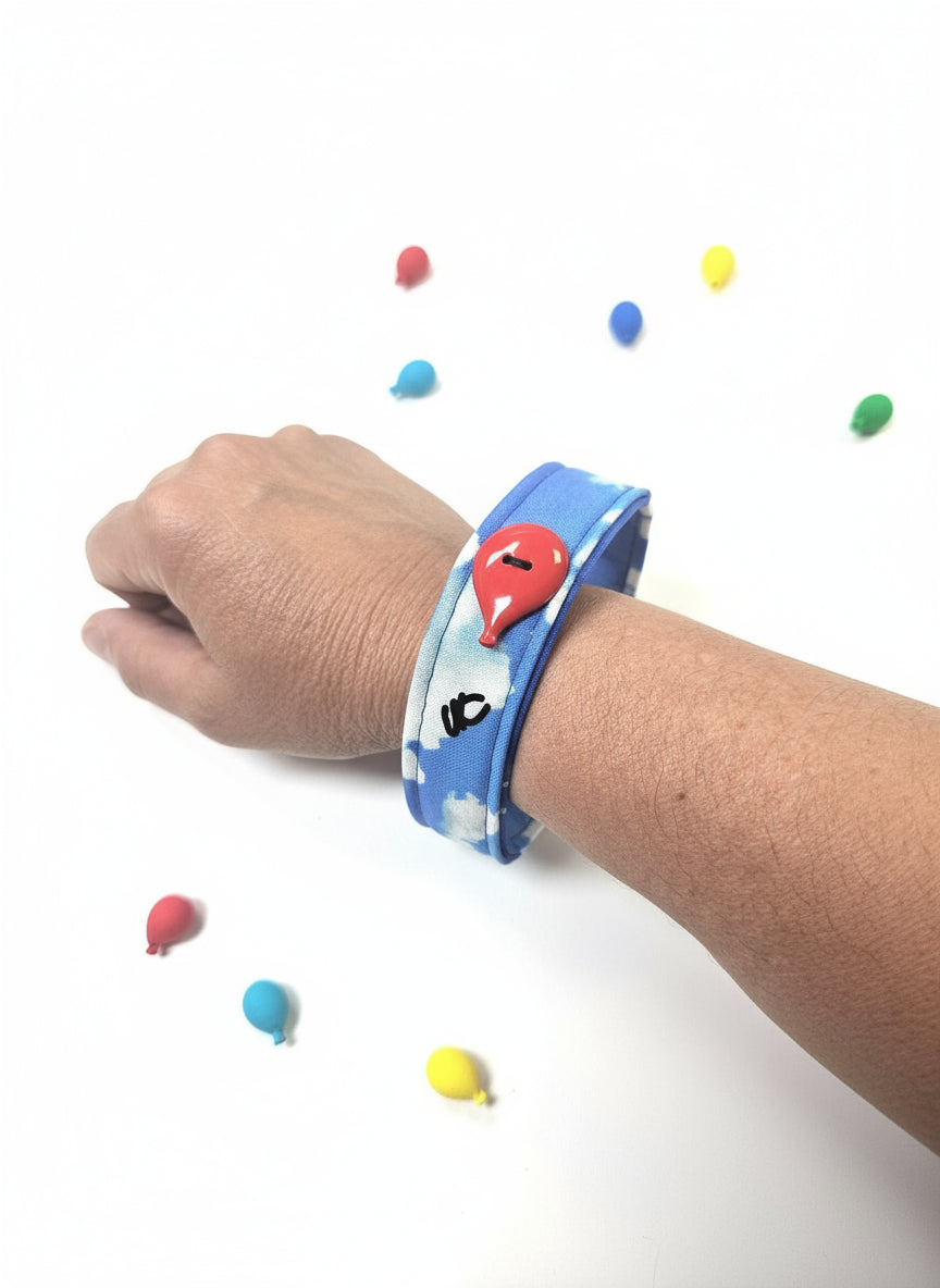 LLAVERO DE PULSERA EN TELA