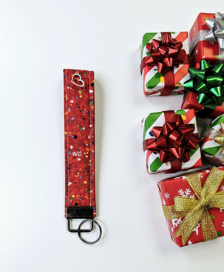 LLAVERO DE PULSERA EN TELA