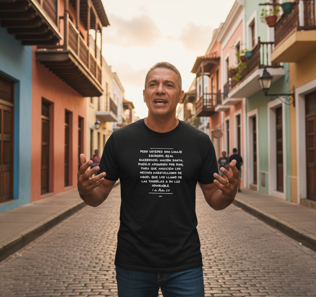 Ustedes son Linaje escogido T-Shirt