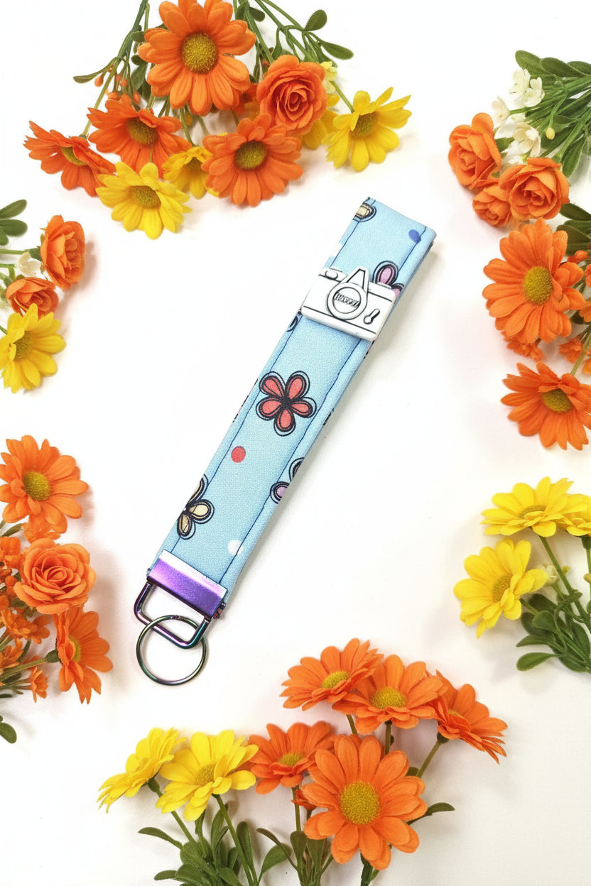 LLAVERO DE PULSERA EN TELA