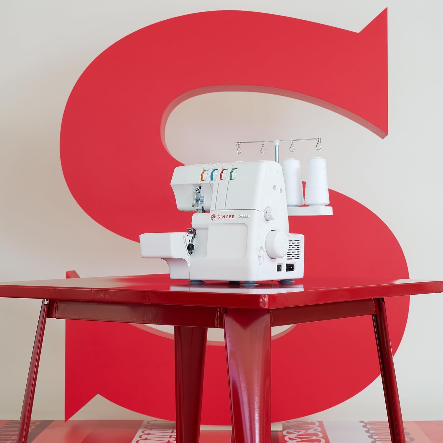 SINGER® S0080 Serger Next Evolution Overlock Machine, 8 puntadas