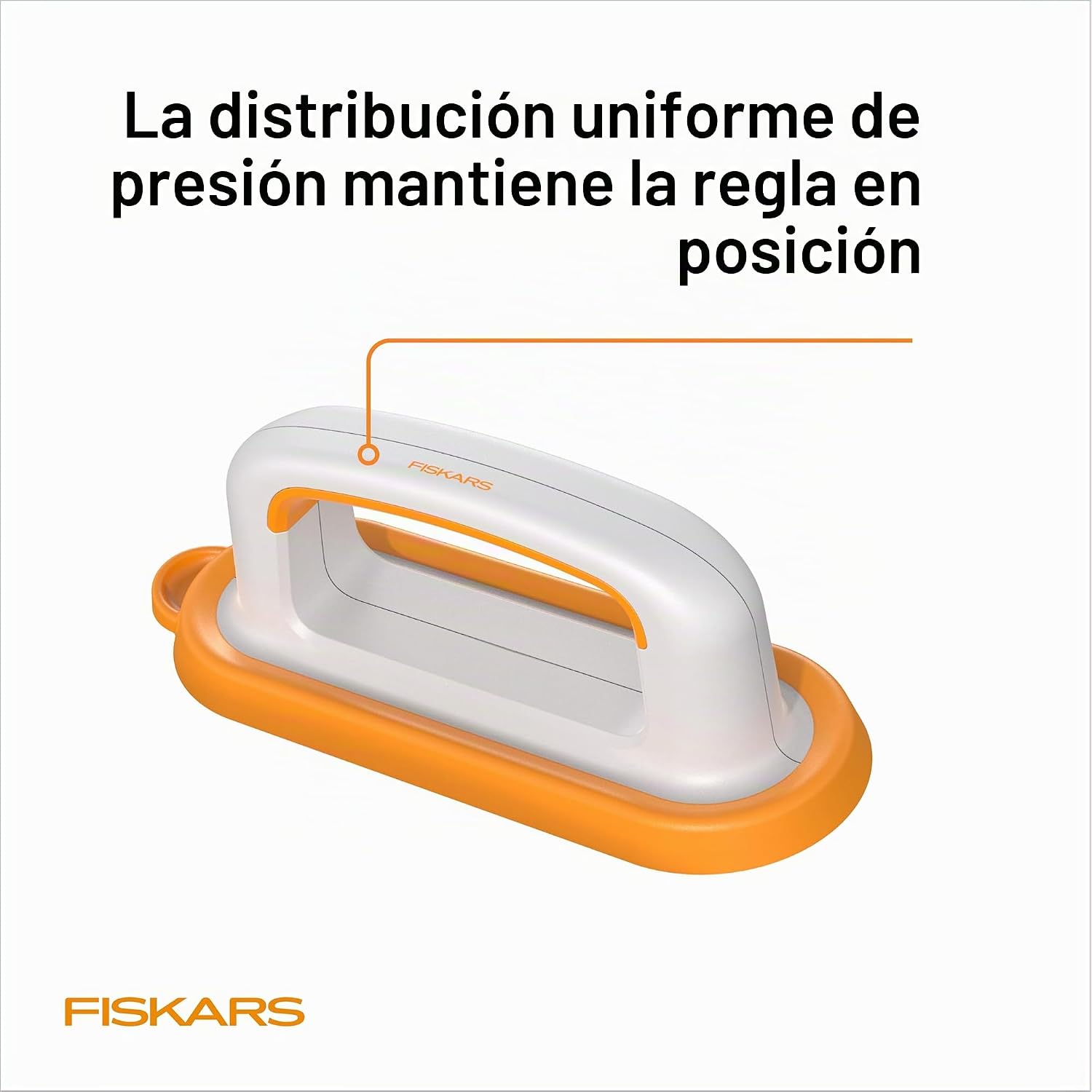 Fiskars Mango de regla pequeño, agarre suave, succión de silicona para un corte seguro, ideal para bloques de acolchado