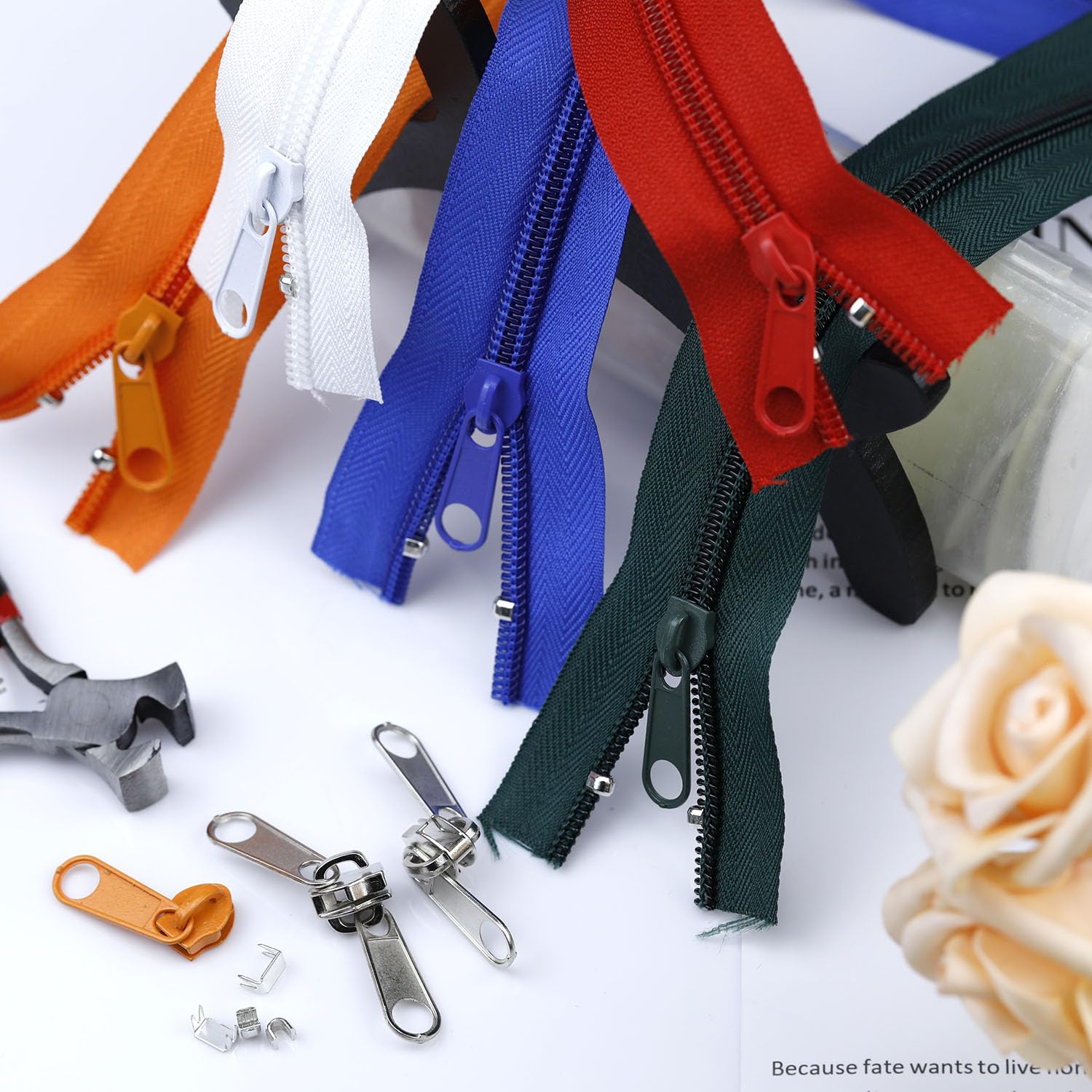 Cinta de Cremallera de Nylon #3 para Costura: YZSFIRM 24 Yardas Serie Gris por Yarda Cremalleras de Bobina de Nylon para Manualidades de Costura DIY con 30 Deslizadores de Cremallera de Metal al Por