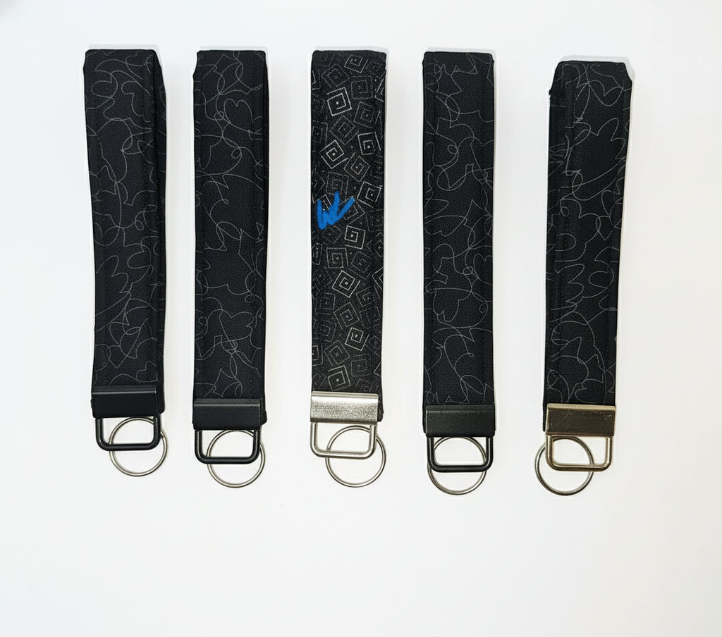 LLAVERO PULSERA EN TELA HANDMADE SURTIDO