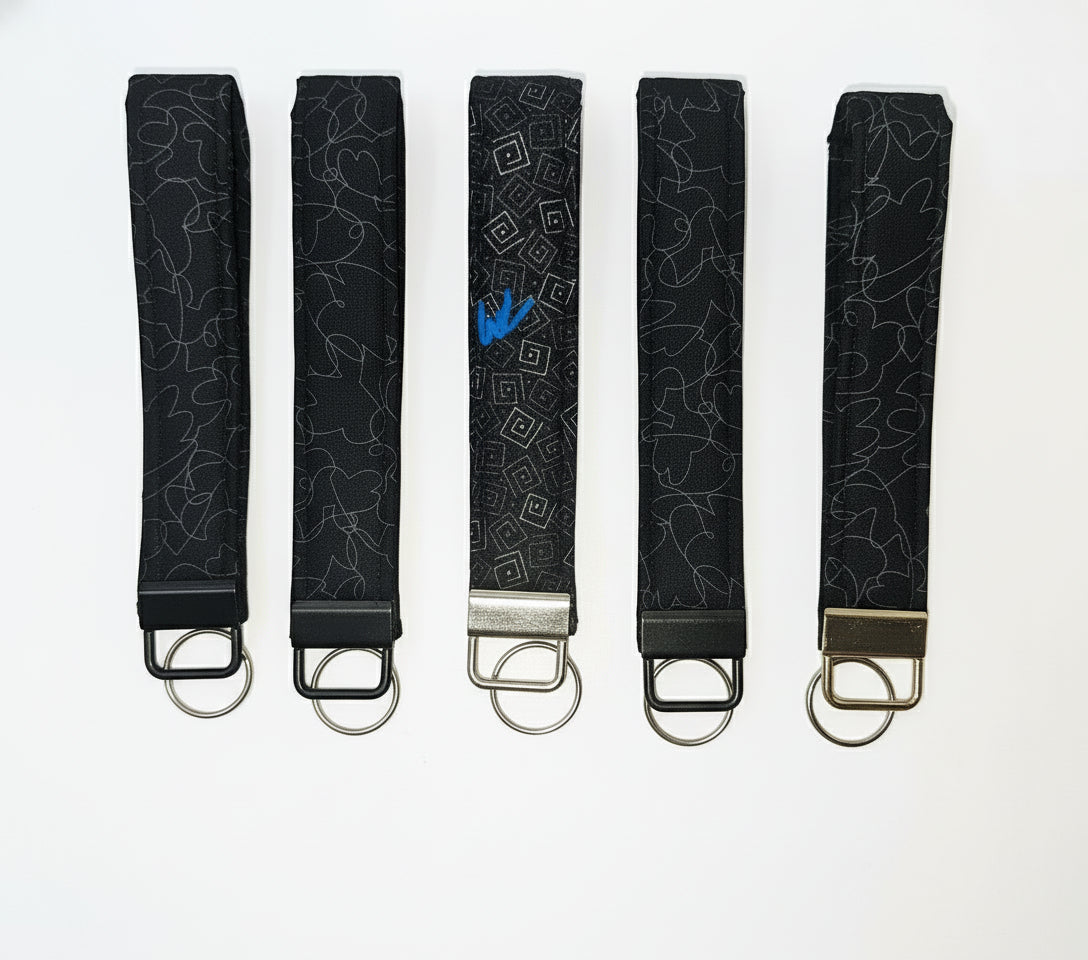 LLAVERO PULSERA EN TELA HANDMADE SURTIDO