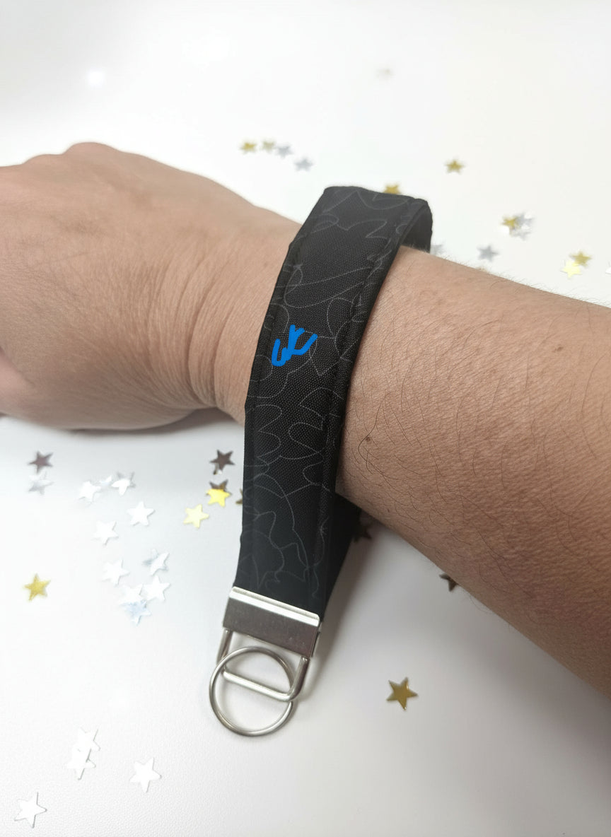 LLAVERO DE PULSERA EN TELA