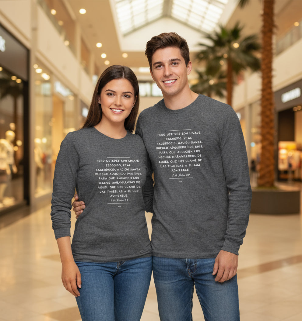 Ustedes son Linaje escogido Long Sleeve T-Shirt
